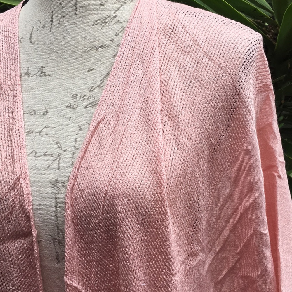 New! Blush Pink K i m o n o - Picture 3 of 7
